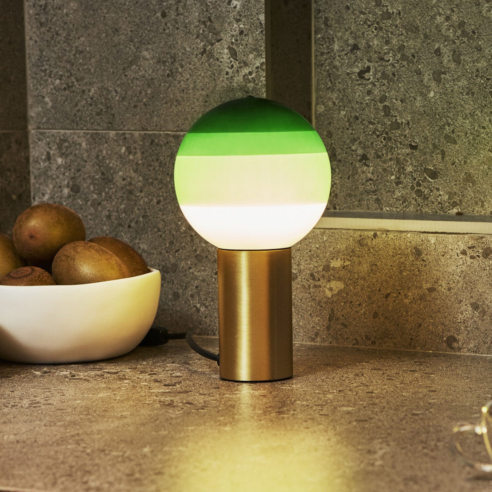 Pöytälamppu Dipping Light, korkeus 22 cm